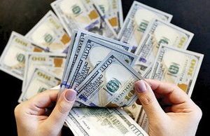 قیمت دلار و سایر ارزها امروز ۸ اردیبهشت ۱۴۰۴/ دلار در مرز روانی ایستاد
