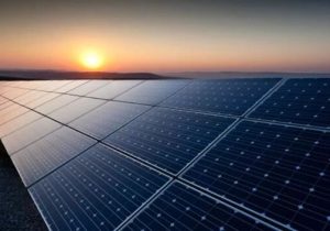 توسعه پنل‌های خورشیدی معکوس برای تولید برق در شب