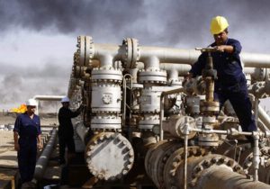 آغاز کاهش تولید نفت امارات و کویت