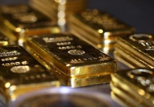 ریزش بیش از ۱۰۰ دلاری طلا در بازار جهانی