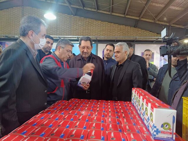 بازدید میدانی وزیر صمت از خطوط تولید/ در شرایط حساس کنونی فعالیت واحدها ادامه دارد
