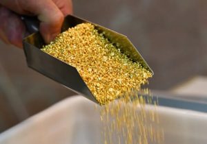 طلا روی ترمز افزایش قیمت زد