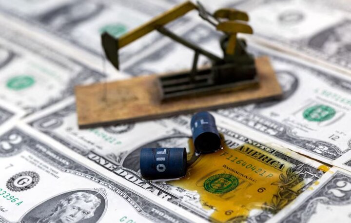 کاهش قیمت نفت در پی تصویب افزایش تولید اوپک‌پلاس