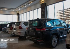 گمرک بازرگان مجاز به ترخیص خودرو شد