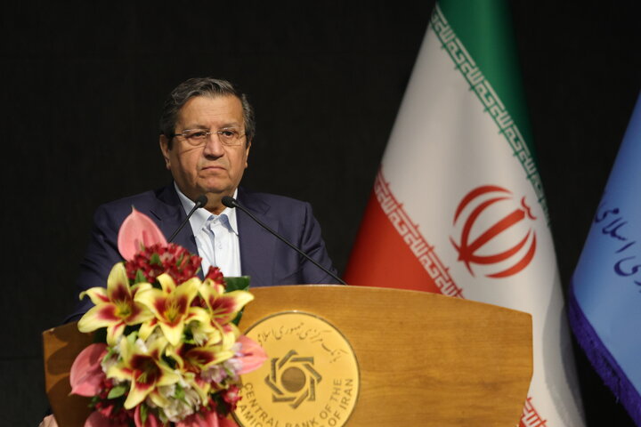 احتمال وقوع ابرتورم ضعیف است/ گرد و خاک بازار ارز فرو خواهد نشست