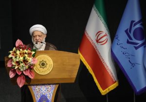 بانک‌ها برای تامین مالی نباید نرخ‌گذاری کنند/ خلق پول، دست‌درازی در جیب مردم است