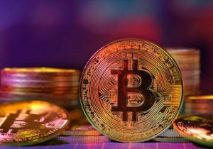بیت‌کوین طاقت نیاورد و دوباره سقوط کرد