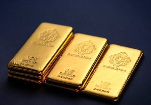 طلای جهانی از افزایش بیشتر بازماند
