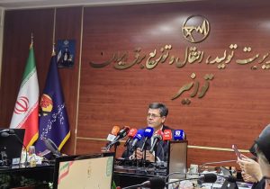 کاهش ۵۴ درصدی قطع و وصل برق در کشور/ آماده عبور از زمستان می‌شویم